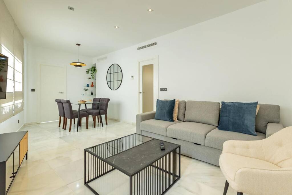 Rosario Central Suite Sevilla Exteriör bild