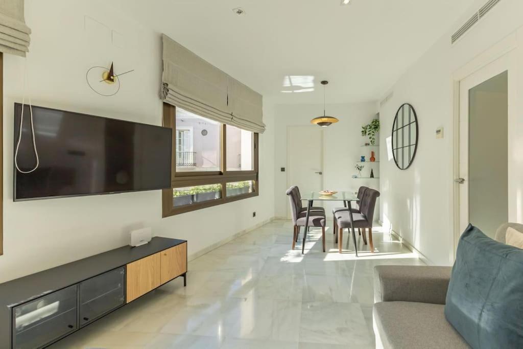 Rosario Central Suite Sevilla Exteriör bild