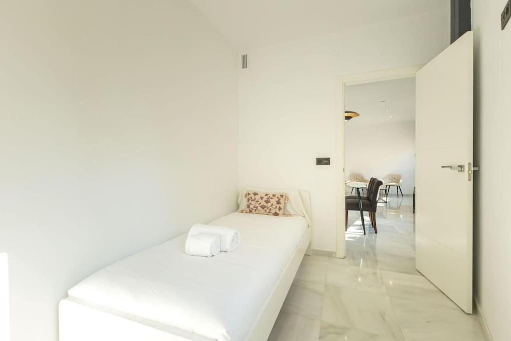 Rosario Central Suite Sevilla Exteriör bild